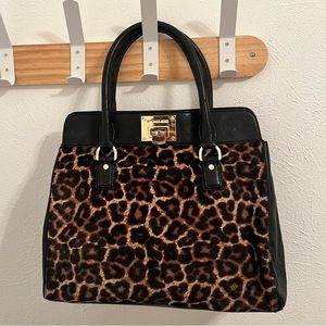Micheal Kors Leopard Print Purse